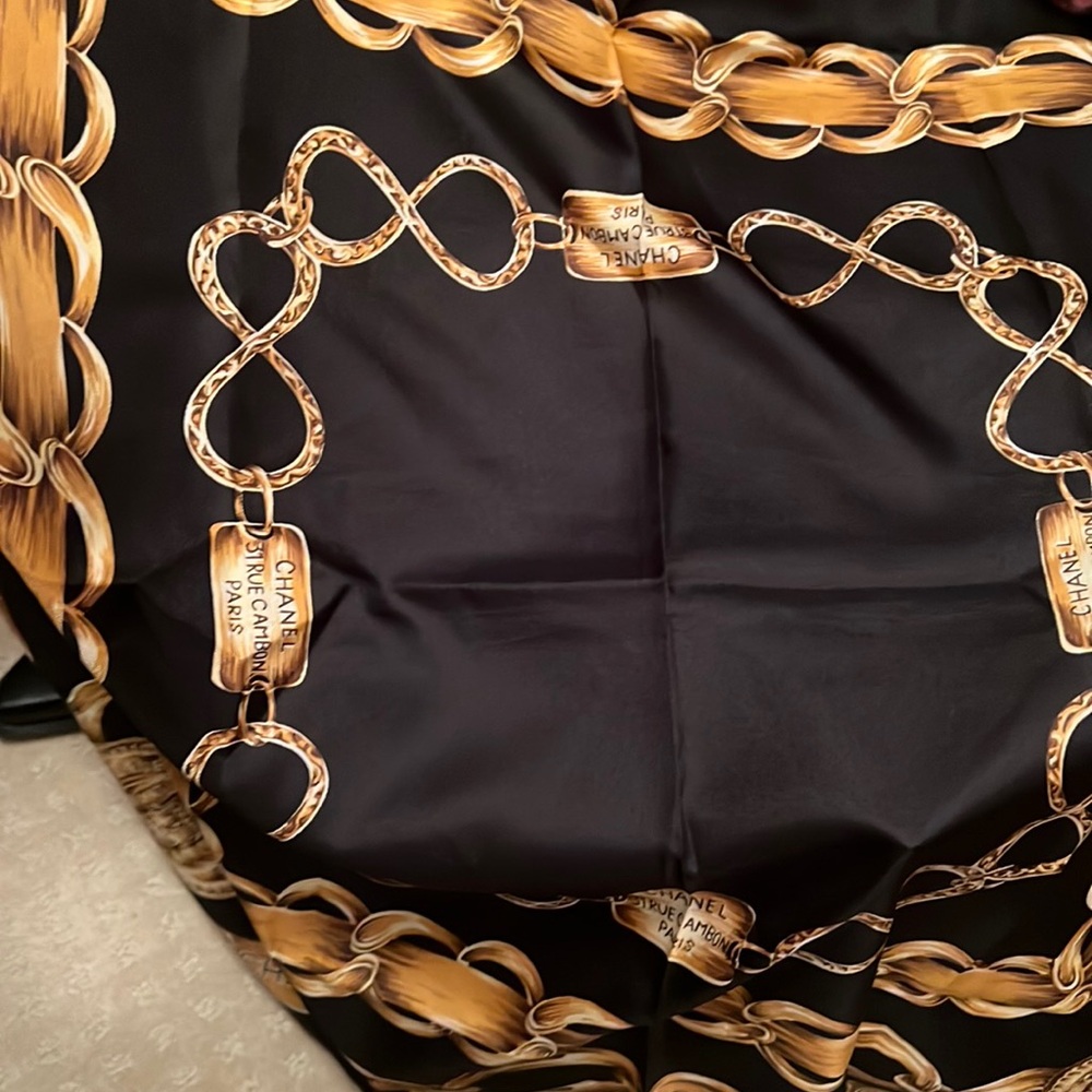 CHANEL vintage silk scarf 32 inches